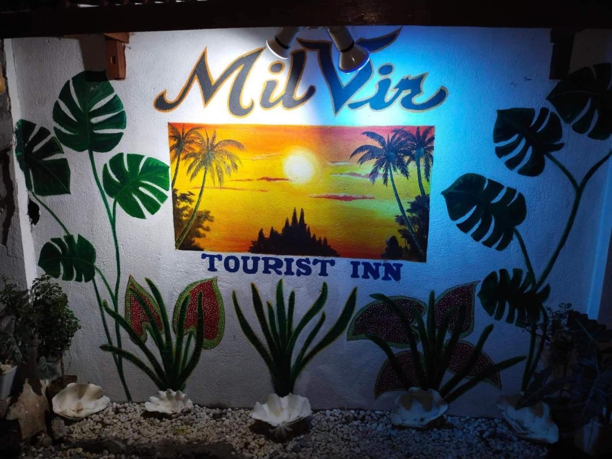 Milvir Tourist Inn El Nido Buitenkant foto