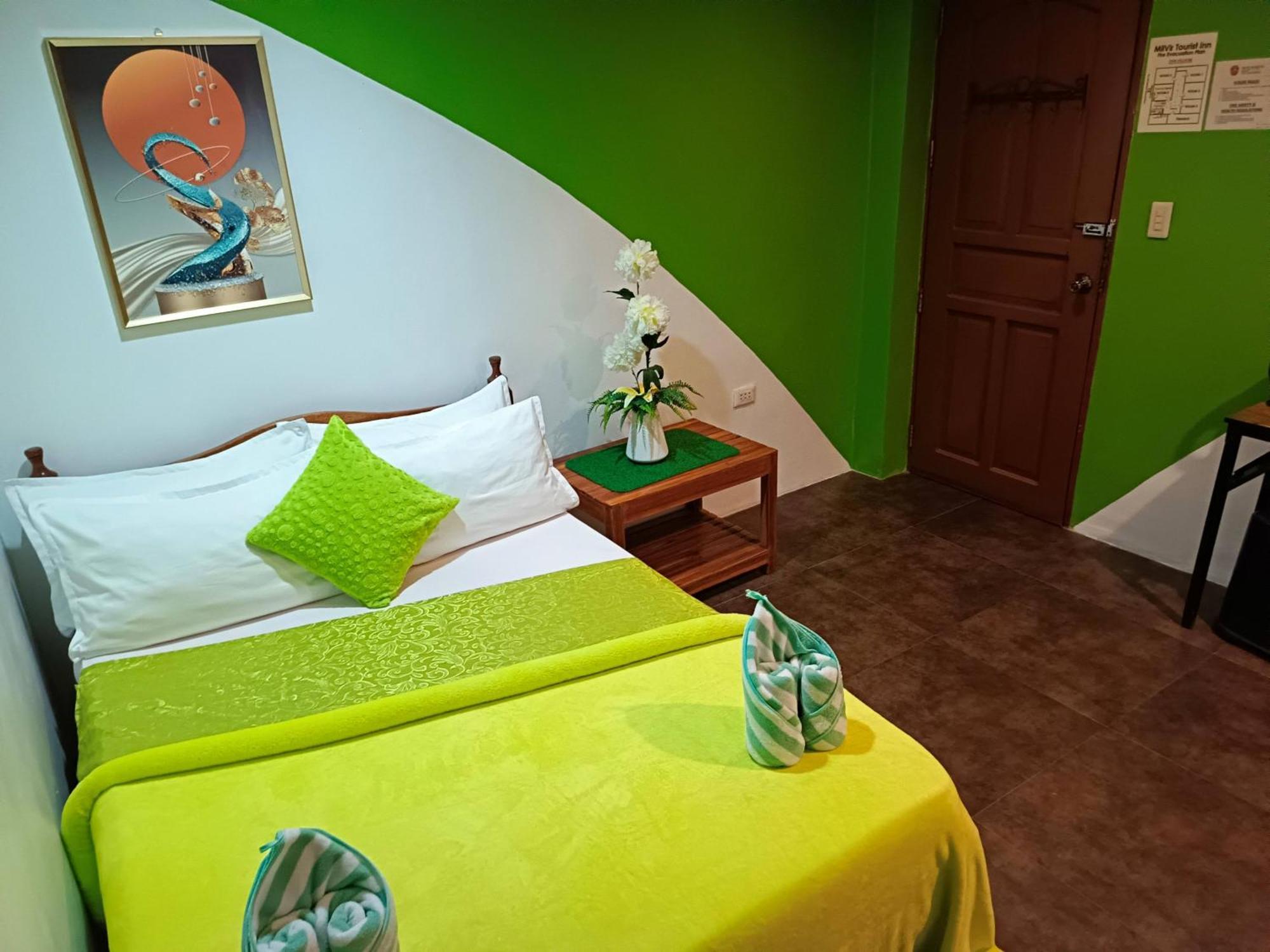 Milvir Tourist Inn El Nido Buitenkant foto